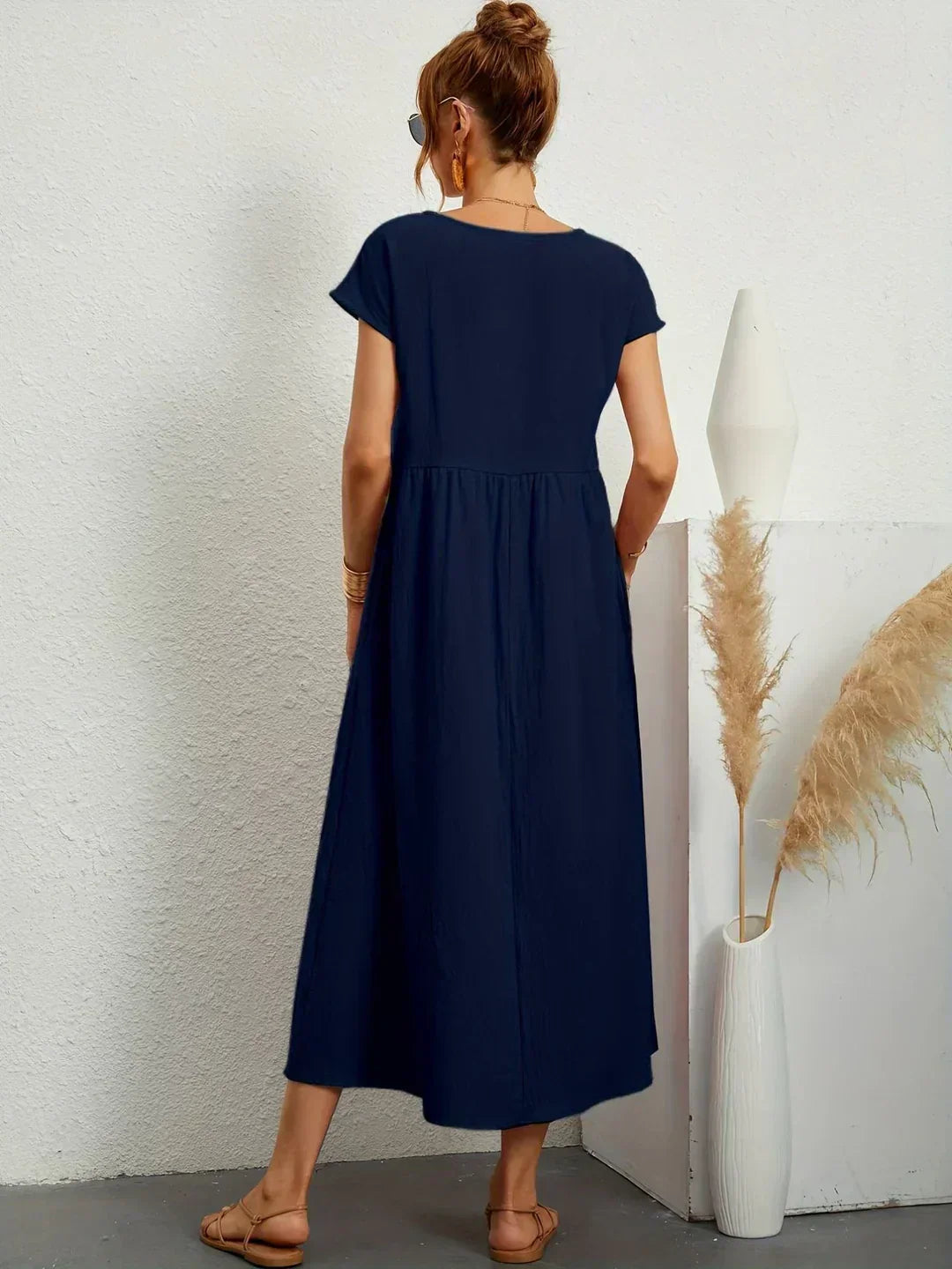 Gabriela™ — Vestido Midi Fluido con Elegancia Atemporal
