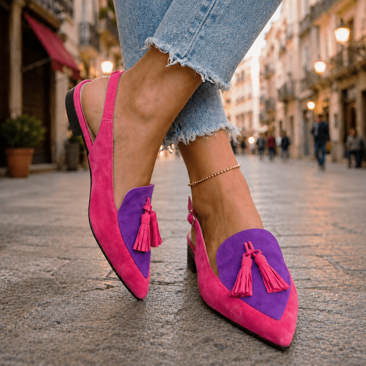Lorena | Sandalias con Tiras y Borlas