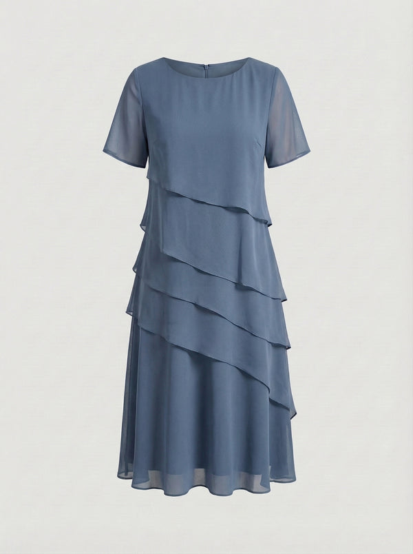 Anastasia - Vestido midi con capas
