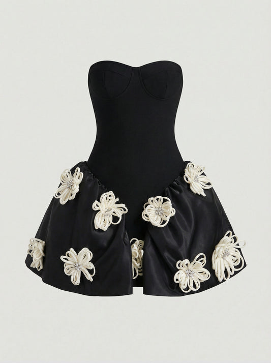 Carolina - Vestido mini con apliques florales y bandage de Leona