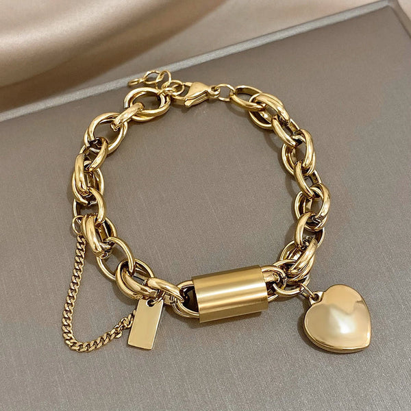 Pulsera Gruesa Acorazonada | Oro