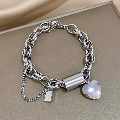 Pulsera Gruesa Acorazonada | Oro