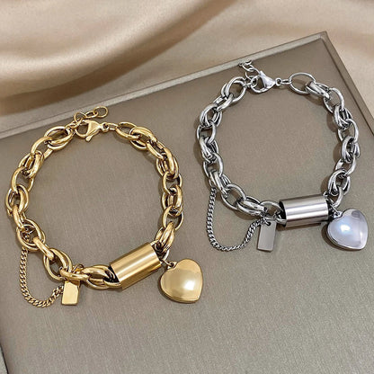 Pulsera Gruesa Acorazonada | Oro
