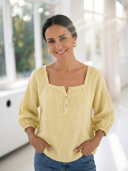 Ana - Blusa sencilla de cuello cuadrado y manga larga